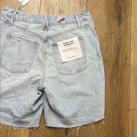 NWT Good American Good 90’s Bermuda Shorts in Indigo Size 10/30 - Picture 6 of 8